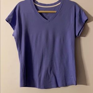 V-neck short sleeve top